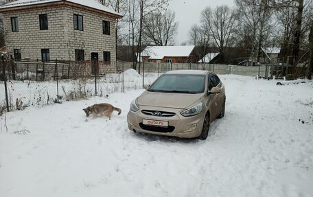 Hyundai Solaris II рестайлинг, 2013 год, 900 000 рублей, 7 фотография