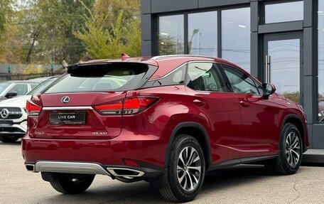 Lexus RX IV рестайлинг, 2022 год, 7 100 000 рублей, 13 фотография