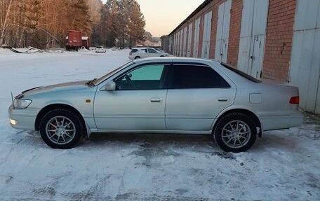 Toyota Camry, 1998 год, 400 000 рублей, 4 фотография