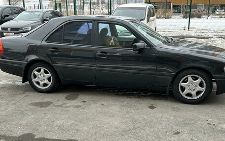 Mercedes-Benz C-Класс, 1996 год, 250 000 рублей, 8 фотография