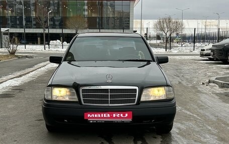 Mercedes-Benz C-Класс, 1996 год, 250 000 рублей, 10 фотография