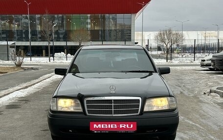 Mercedes-Benz C-Класс, 1996 год, 250 000 рублей, 9 фотография