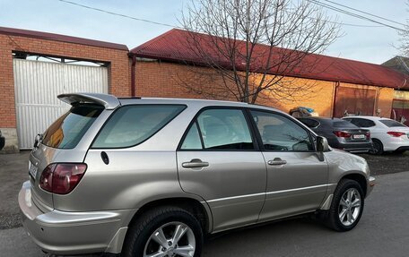 Lexus RX IV рестайлинг, 1999 год, 800 000 рублей, 6 фотография