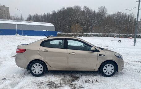 KIA Rio III рестайлинг, 2013 год, 853 000 рублей, 6 фотография