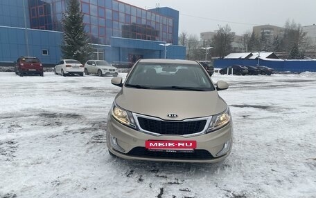 KIA Rio III рестайлинг, 2013 год, 853 000 рублей, 2 фотография