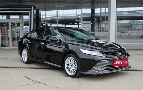 Toyota Camry, 2020 год, 3 950 000 рублей, 3 фотография