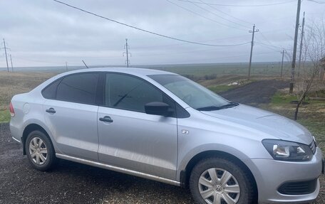 Volkswagen Polo VI (EU Market), 2014 год, 900 000 рублей, 4 фотография