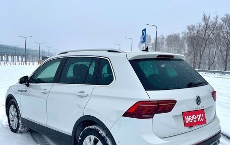 Volkswagen Tiguan II, 2021 год, 2 970 000 рублей, 8 фотография