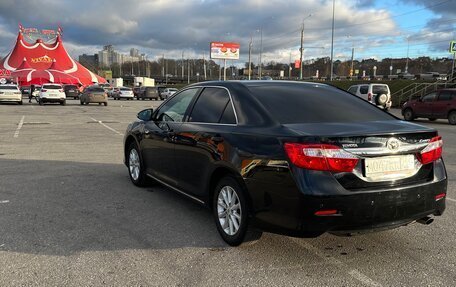 Toyota Camry, 2012 год, 1 850 000 рублей, 6 фотография