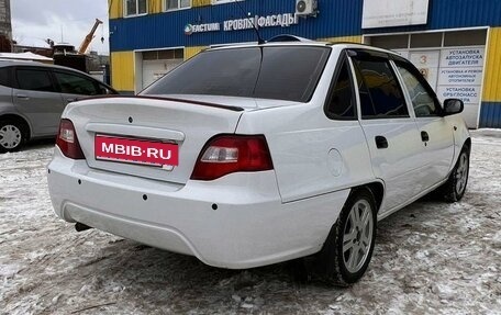 Daewoo Nexia I рестайлинг, 2011 год, 300 000 рублей, 1 фотография