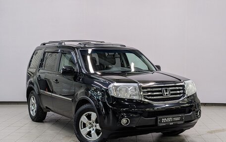 Honda Pilot III рестайлинг, 2013 год, 2 335 000 рублей, 3 фотография