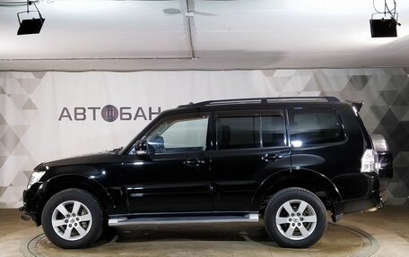 Mitsubishi Pajero IV, 2011 год, 1 939 000 рублей, 4 фотография