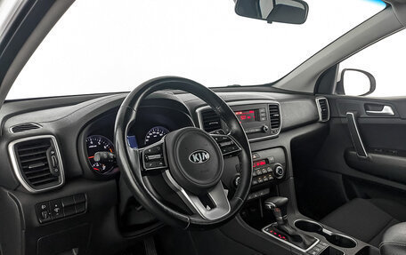 KIA Sportage IV рестайлинг, 2020 год, 2 650 000 рублей, 14 фотография