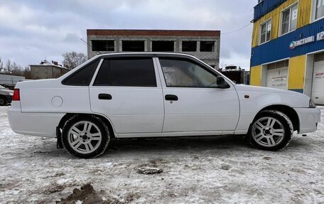 Daewoo Nexia I рестайлинг, 2011 год, 300 000 рублей, 13 фотография