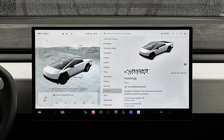 Tesla Cybertruck, 2024 год, 42 000 000 рублей, 23 фотография