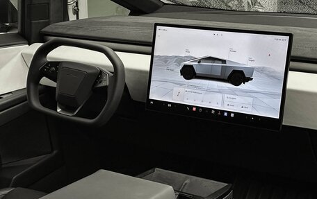 Tesla Cybertruck, 2024 год, 42 000 000 рублей, 19 фотография