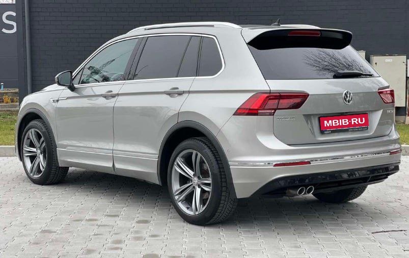 Volkswagen Tiguan II, 2019 год, 1 850 000 рублей, 4 фотография