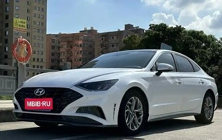 Hyundai Sonata VIII, 2021 год, 2 200 000 рублей, 1 фотография