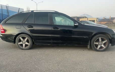 Mercedes-Benz C-Класс, 2004 год, 650 000 рублей, 7 фотография