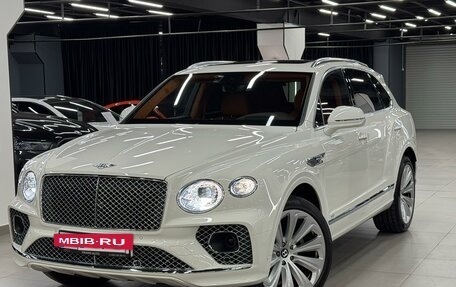 Bentley Bentayga I, 2021 год, 26 300 000 рублей, 3 фотография