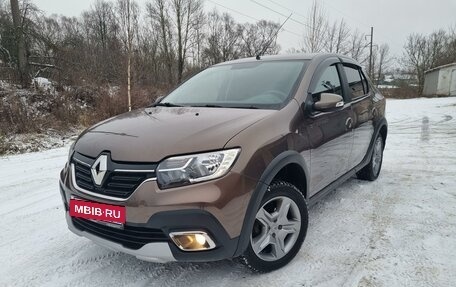 Renault Logan II, 2022 год, 1 550 000 рублей, 2 фотография