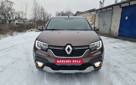 Renault Logan II, 2022 год, 1 550 000 рублей, 3 фотография