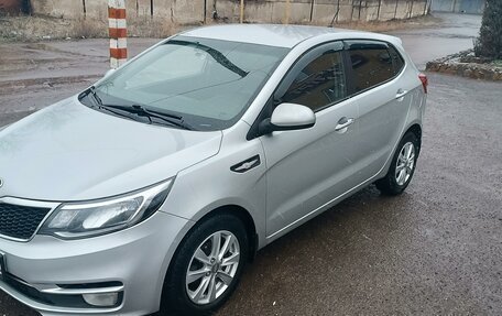 KIA Rio III рестайлинг, 2015 год, 1 299 000 рублей, 2 фотография