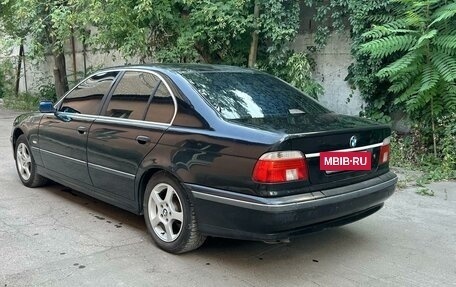 BMW 5 серия, 2001 год, 650 000 рублей, 3 фотография