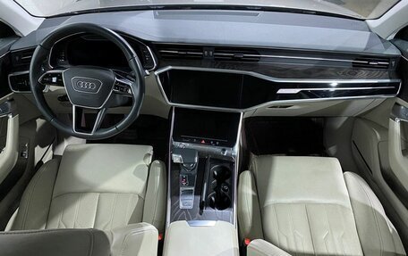 Audi A6, 2019 год, 3 700 000 рублей, 9 фотография