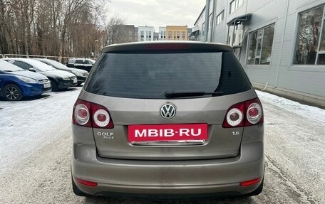 Volkswagen Golf Plus II, 2013 год, 850 000 рублей, 4 фотография