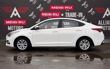 Hyundai Solaris II рестайлинг, 2017 год, 1 290 000 рублей, 4 фотография