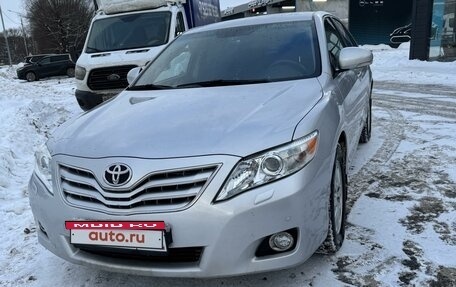 Toyota Camry, 2011 год, 1 599 000 рублей, 2 фотография