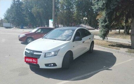 Chevrolet Cruze II, 2012 год, 750 000 рублей, 4 фотография