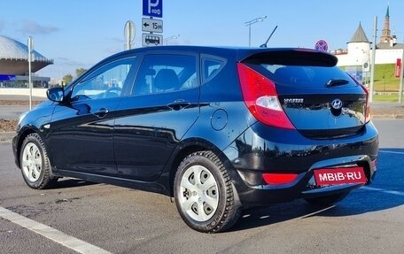 Hyundai Solaris II рестайлинг, 2013 год, 850 000 рублей, 12 фотография