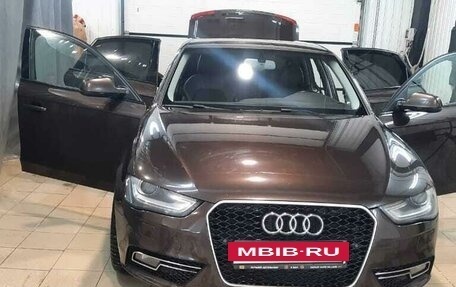 Audi A4, 2012 год, 1 400 000 рублей, 9 фотография