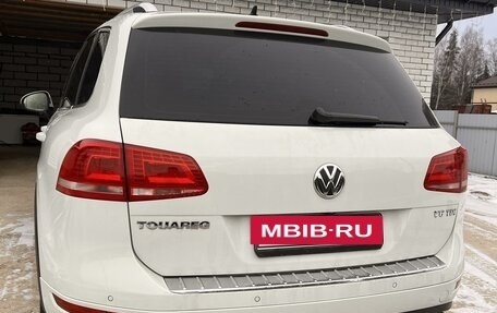 Volkswagen Touareg III, 2012 год, 2 750 000 рублей, 4 фотография