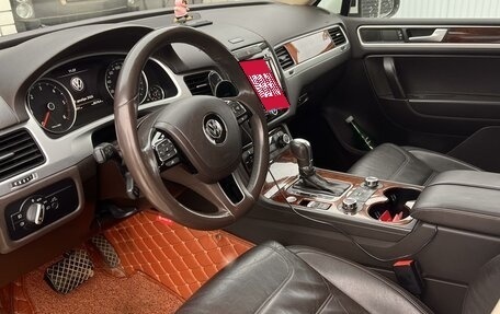 Volkswagen Touareg III, 2012 год, 2 750 000 рублей, 10 фотография