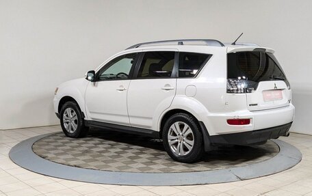 Mitsubishi Outlander III рестайлинг 3, 2010 год, 1 250 000 рублей, 11 фотография