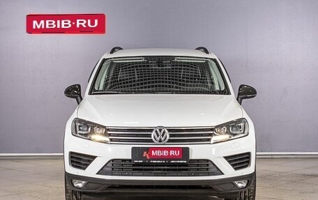 Volkswagen Touareg III, 2017 год, 3 650 000 рублей, 10 фотография