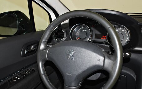 Peugeot 3008 I рестайлинг, 2012 год, 897 000 рублей, 11 фотография