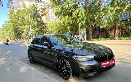 BMW 5 серия, 2020 год, 4 400 000 рублей, 8 фотография