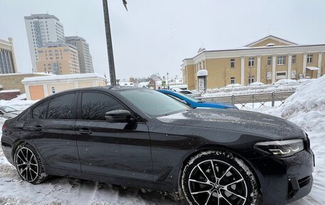 BMW 5 серия, 2020 год, 4 400 000 рублей, 13 фотография