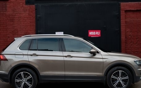 Volkswagen Tiguan II, 2017 год, 2 790 000 рублей, 5 фотография