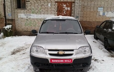 Chevrolet Niva I рестайлинг, 2013 год, 537 000 рублей, 1 фотография