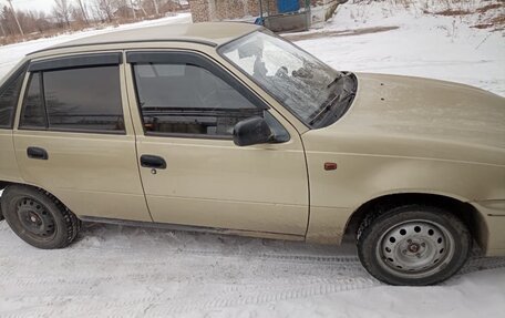 Daewoo Nexia I рестайлинг, 2004 год, 195 000 рублей, 2 фотография