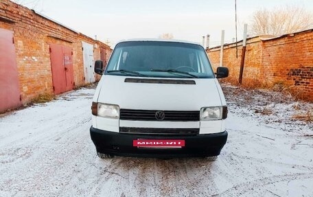 Volkswagen Transporter T4, 1992 год, 600 000 рублей, 3 фотография