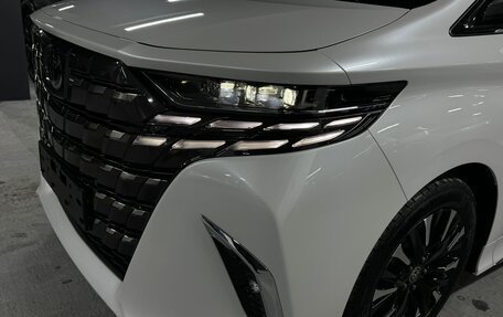 Toyota Alphard, 2024 год, 16 480 000 рублей, 5 фотография