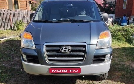 Hyundai Starex I рестайлинг, 2006 год, 1 350 000 рублей, 3 фотография