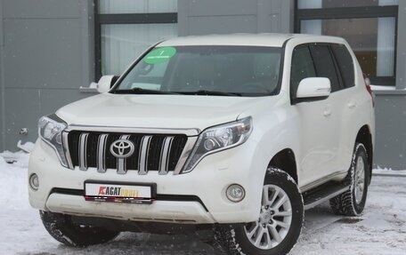 Toyota Land Cruiser Prado 150 рестайлинг 2, 2014 год, 3 149 000 рублей, 1 фотография