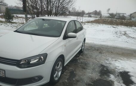 Volkswagen Polo VI (EU Market), 2014 год, 1 060 000 рублей, 1 фотография